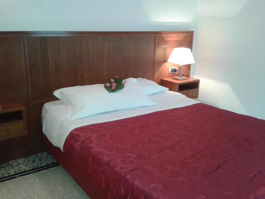 Hotel Nappo San Marzano sul Sarno ห้อง รูปภาพ
