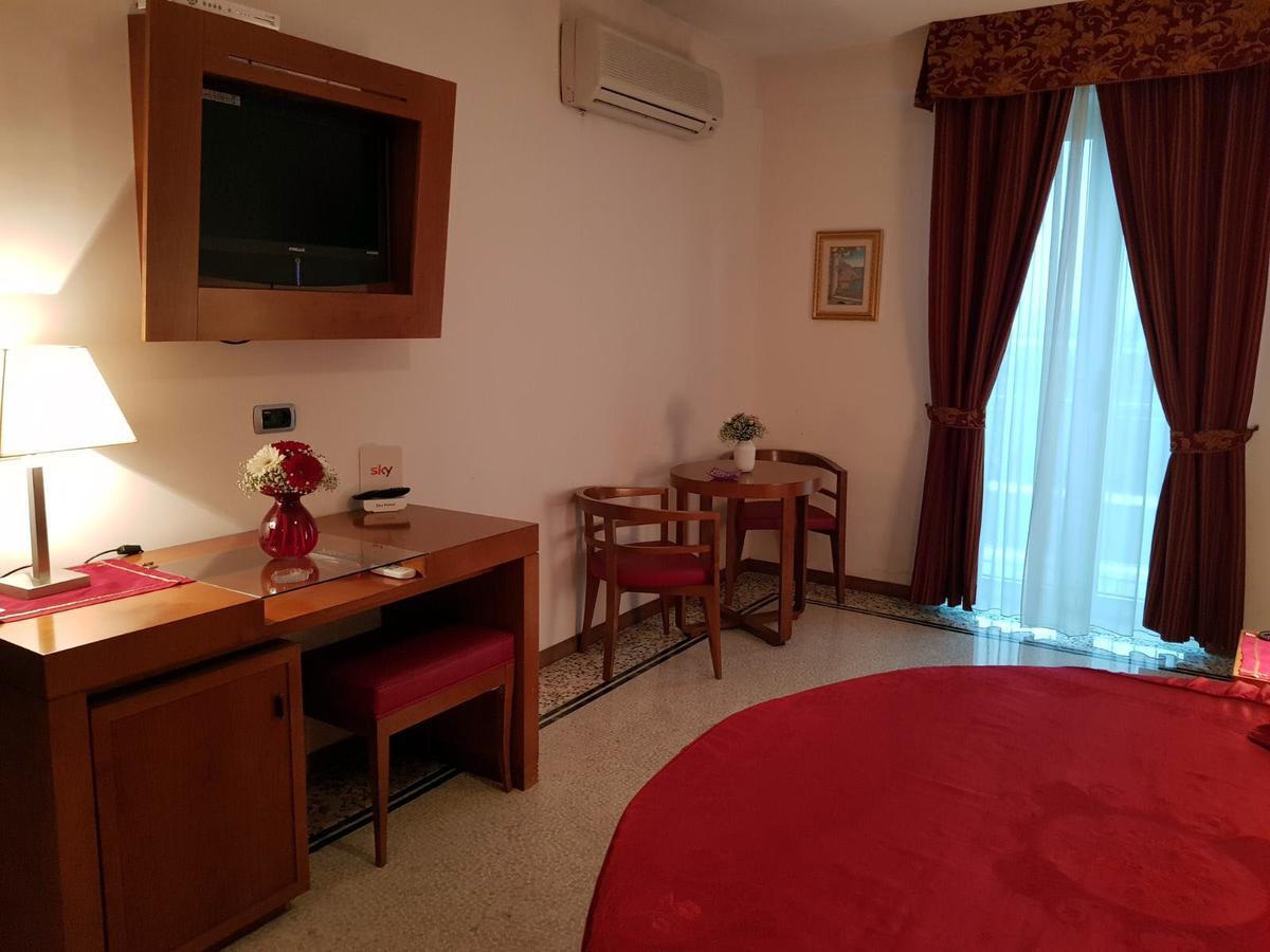 Hotel Nappo San Marzano sul Sarno ภายนอก รูปภาพ