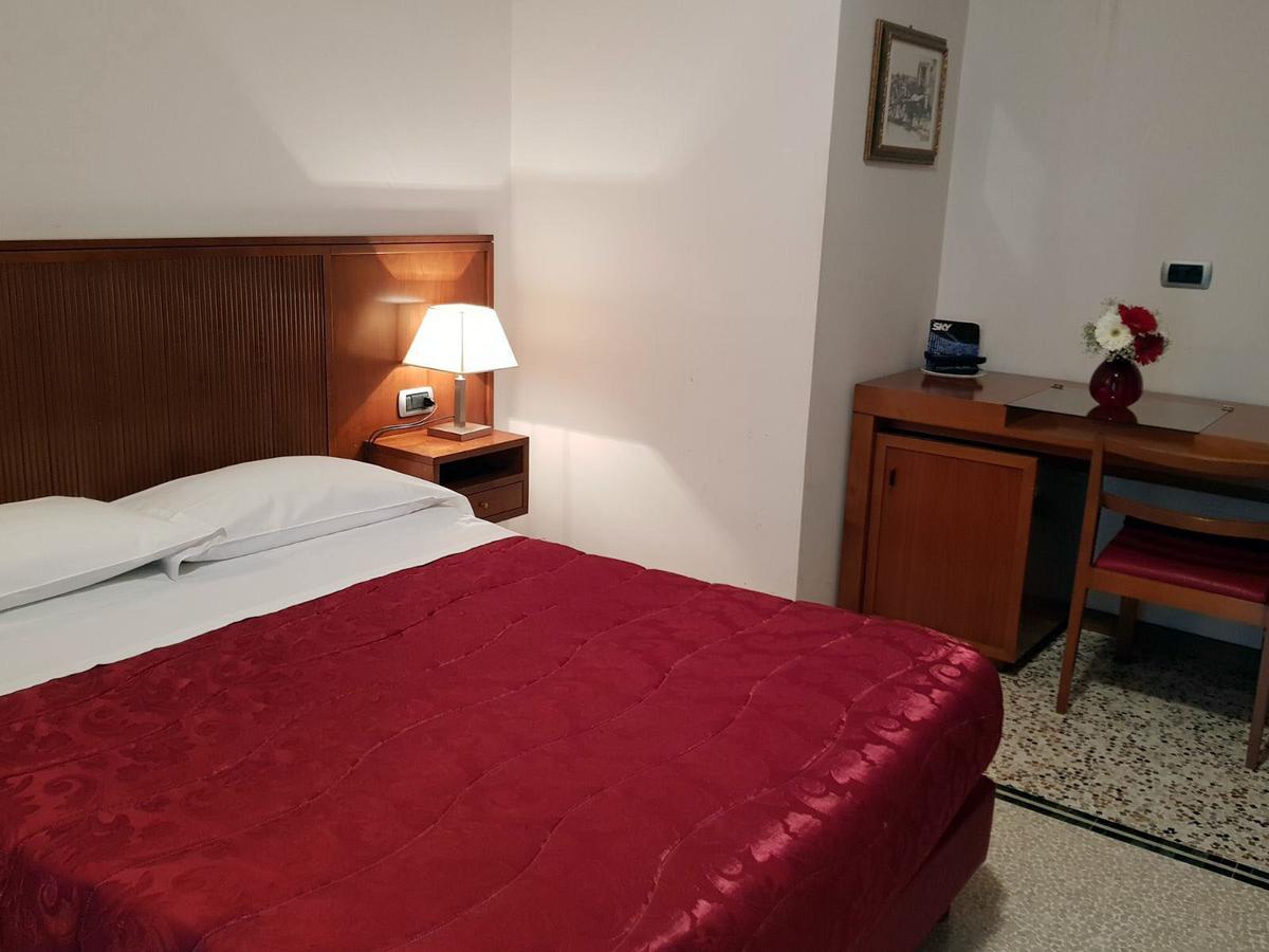 Hotel Nappo San Marzano sul Sarno ภายนอก รูปภาพ